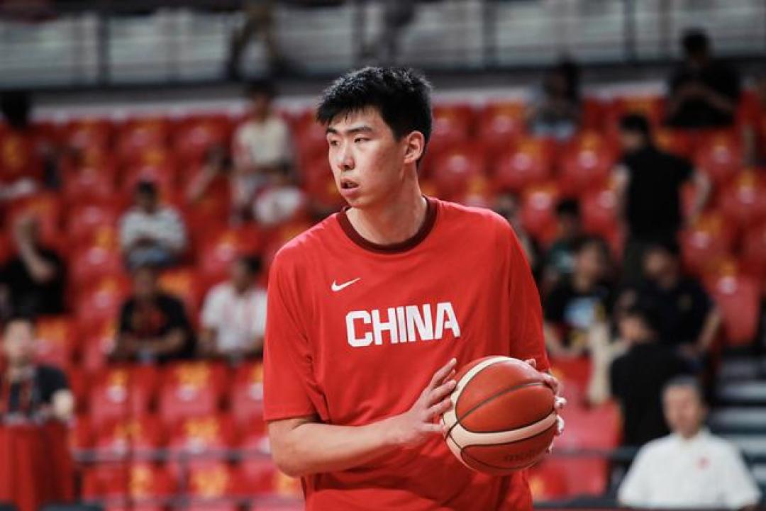 热身赛39分,正赛2分28秒:先别急着吹“小王治郅”焦泊乔,这三笔账得拆开看