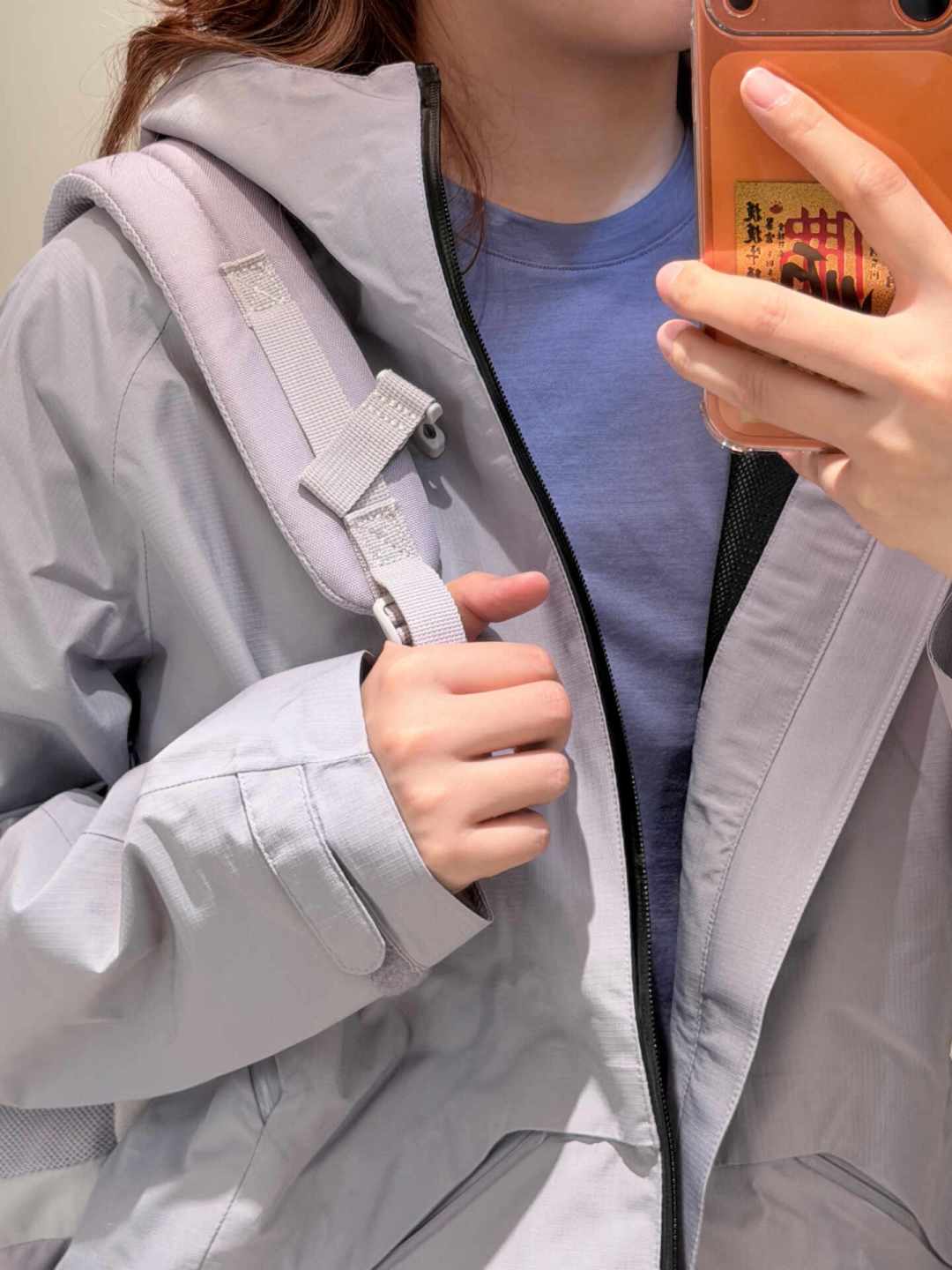 给孩子买冲锋衣是笔