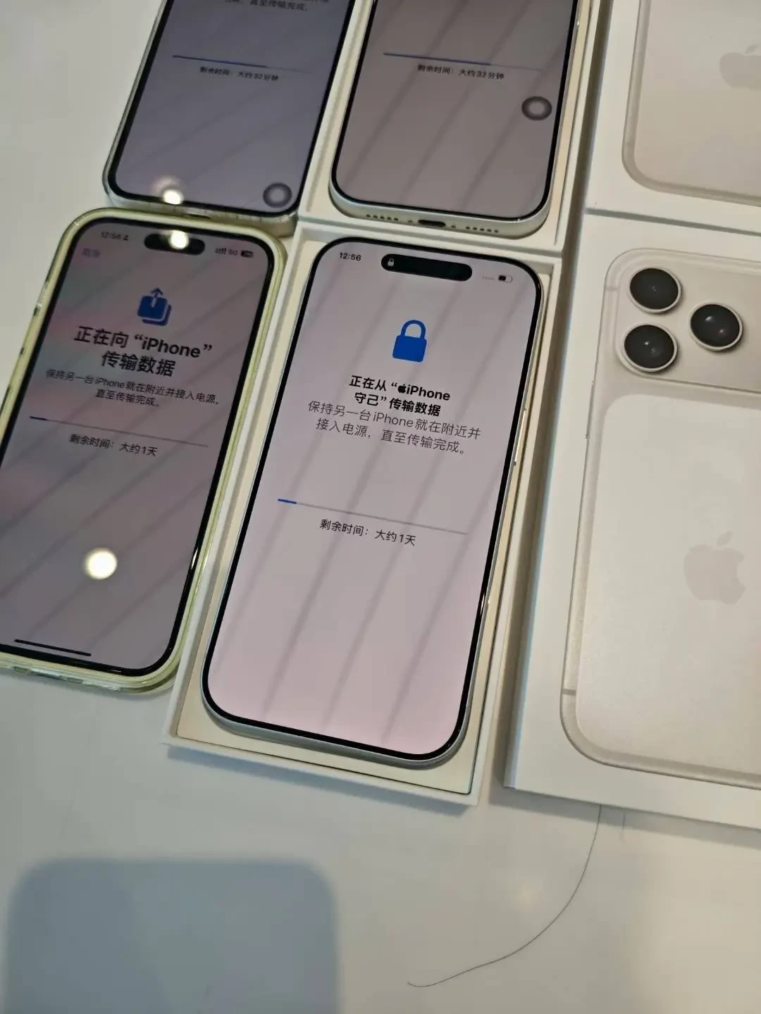 特努斯首秀还剩11天:苹果官方上调了以旧换新价,但你的旧 iPhone 残值正在进入倒计时
