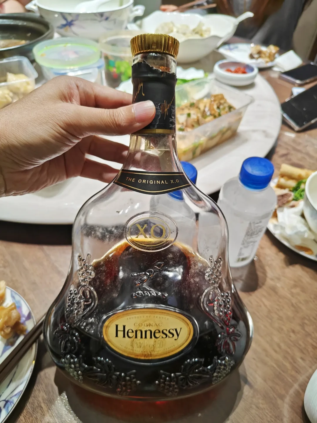 放了15年的蓝带香气跑光,开了很久的VSOP却没变味:你柜里的干邑,越放越好吗