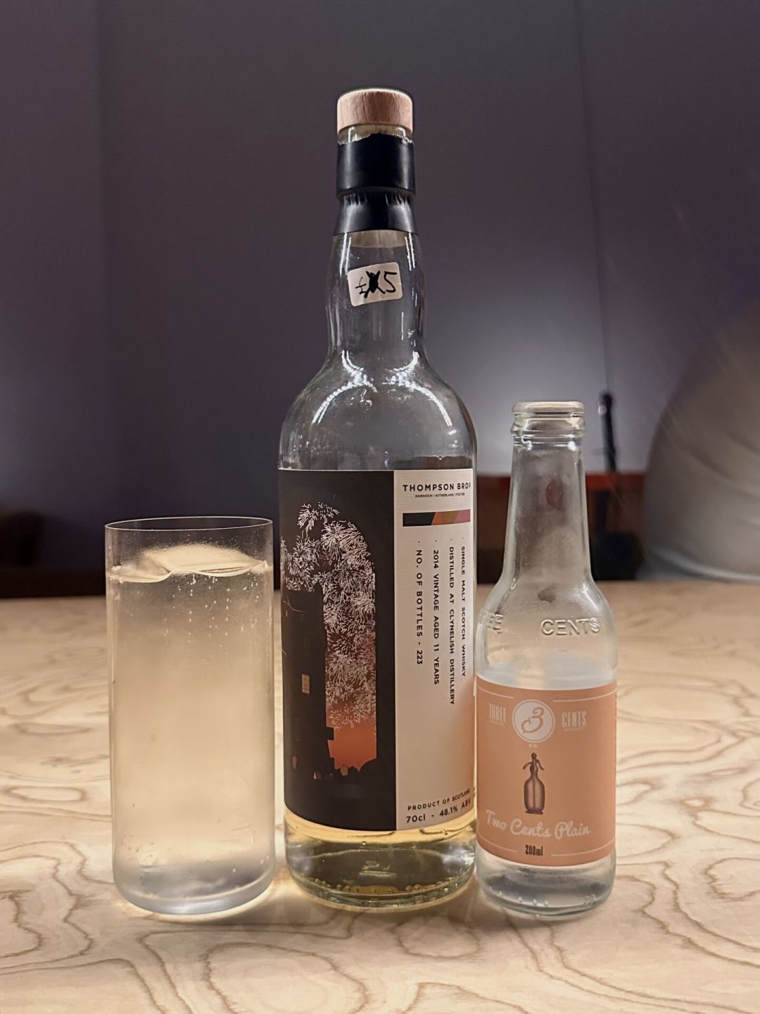 一杯9块9,蜡香进Highball:2026年的“小猫”,不再被囤,而是被喝成口粮