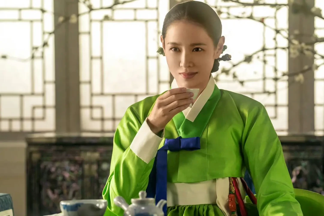 孙艺珍的19禁古装来了:《挑情丑闻》9.18全集上线,蹲之前先把三个标签撕下来