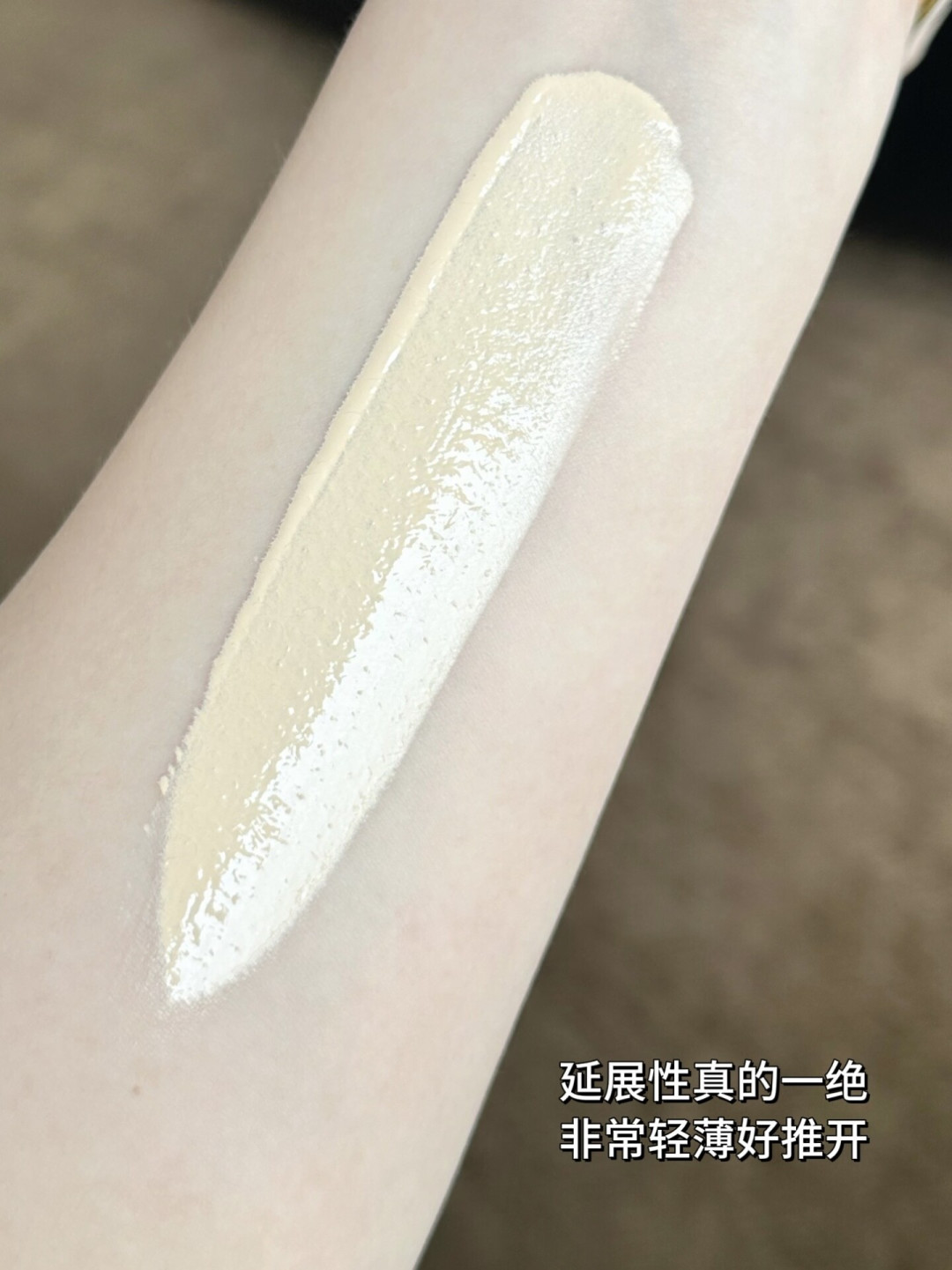 你在试色帖里看到的那张嘴,可能根本不存在:淘宝AI试妆上线、AI假图混进买家秀,买国货彩妆下单前先过六道安检