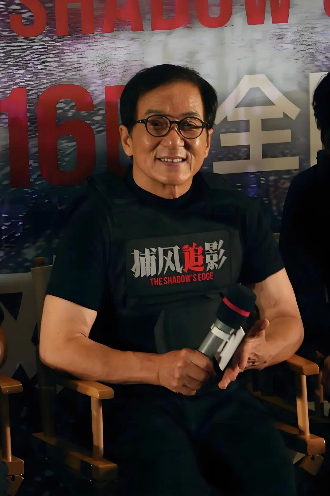 成龙百花奖2票风波复盘:101张票背后,是两本完全不同的记分册