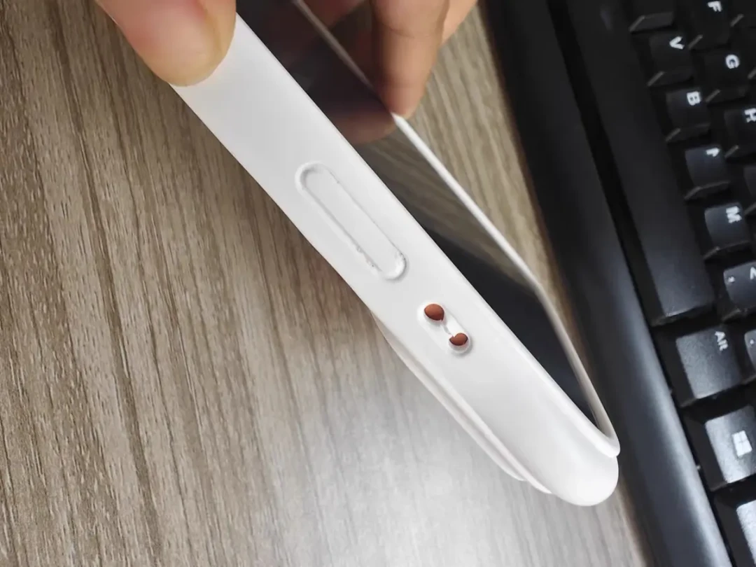 CASETiFY 质保不是“坏了能换”这么简单:翻完 30 多篇经历帖,拆出 180 天墙、联名拒保与配号壳的完整规则