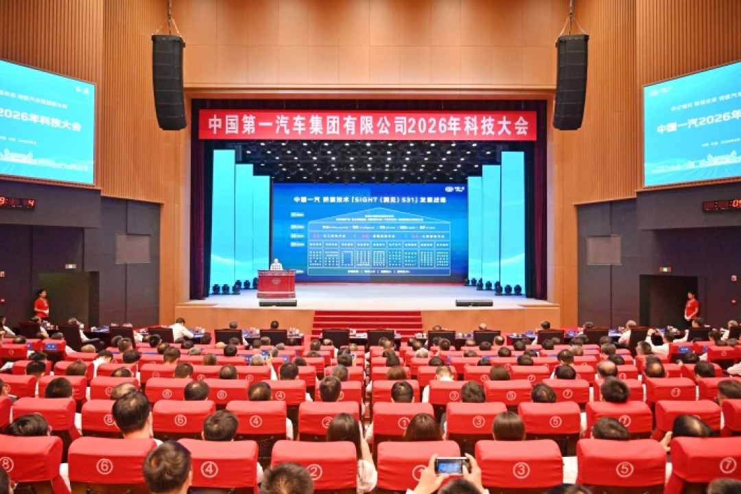 一汽十大技术排个座次:全固态电池不用等,飞行汽车看个热闹,真正要盯的是这三个