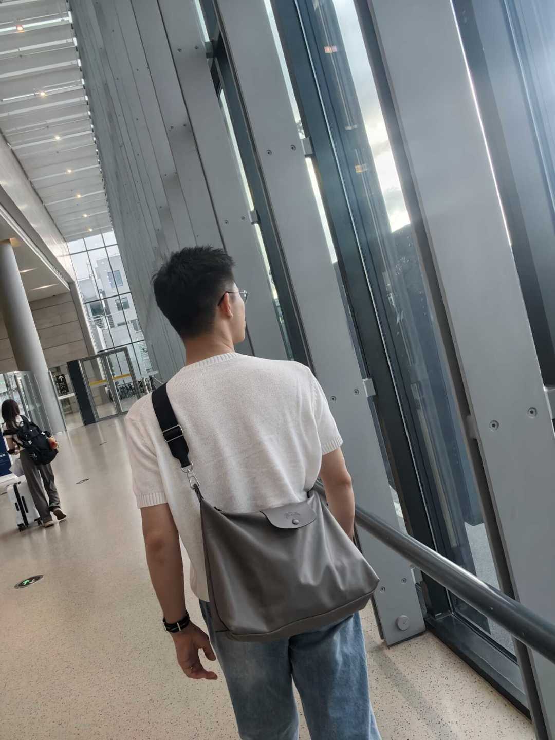 第一次买的“奢侈品”是珑骧:SKP那篇3496条评论的帖子,把“土不土”“值不值”一次说清