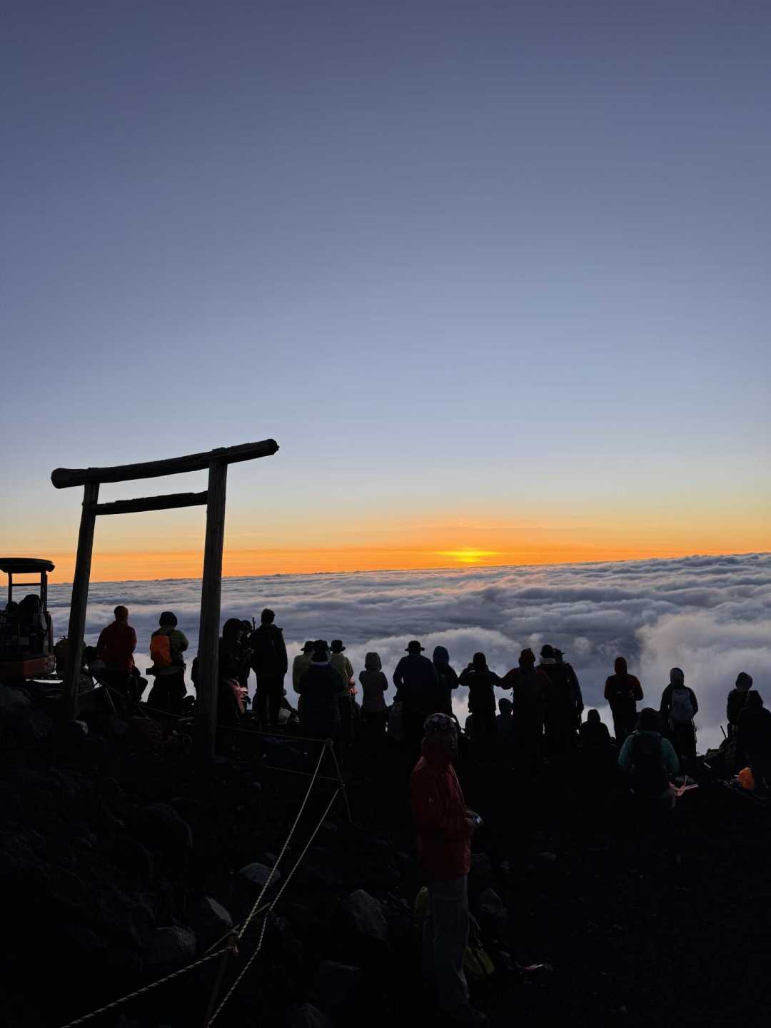 富士山9月10日封山:赶末班的先看指数,想封山季爬的,先读完这三个案例