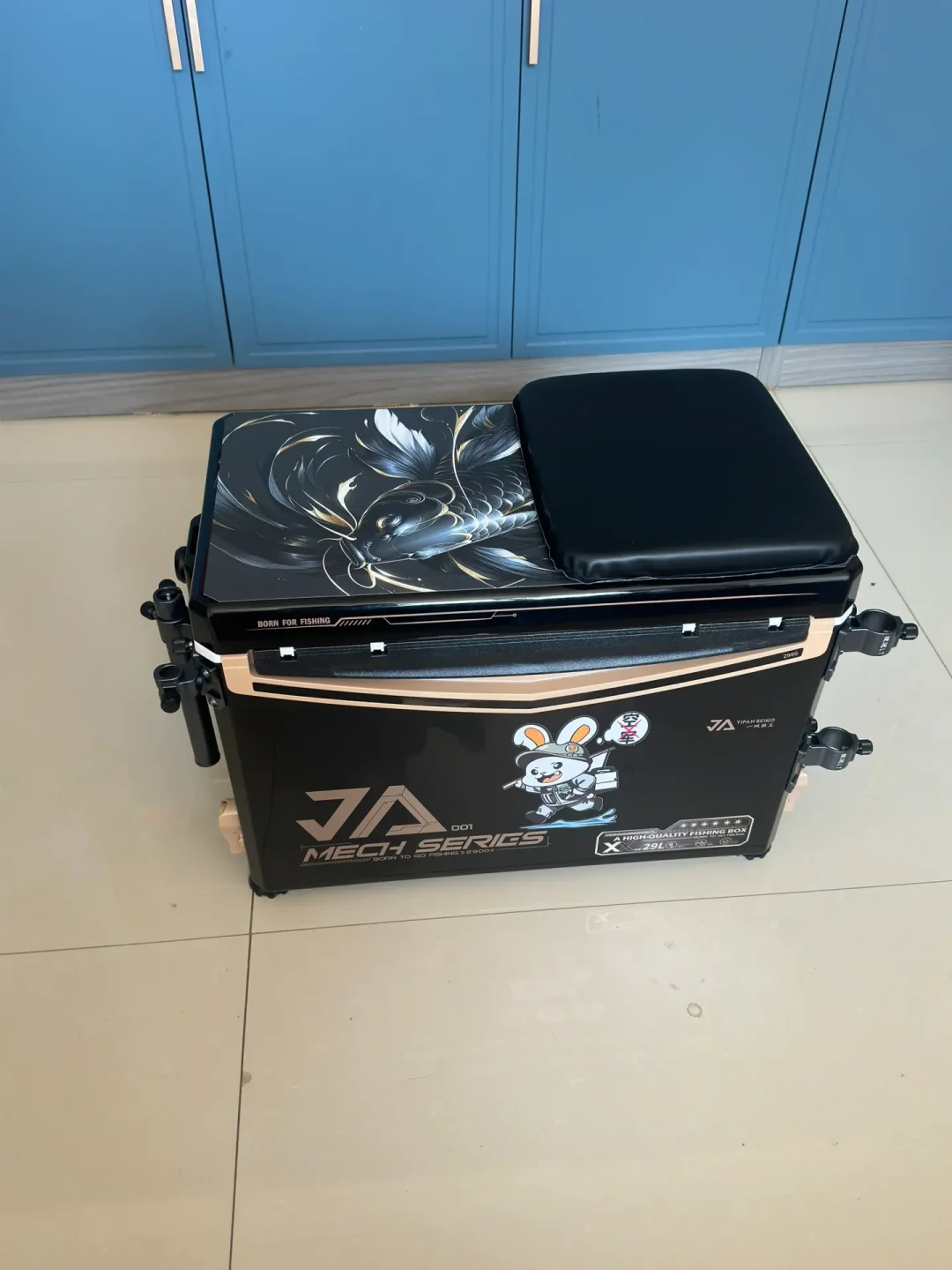 准新一帆精工钓箱接连被出：66-200块能接一套，先学会这4个验货点