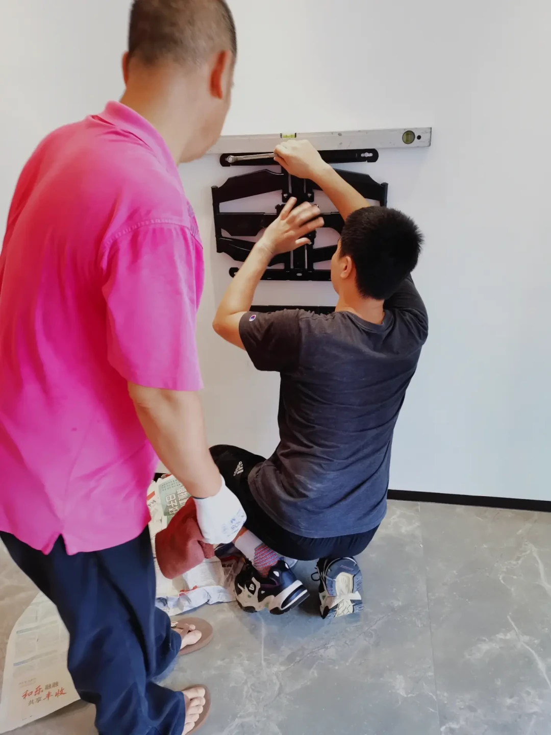 电视3800元、安装费却报380元:大屏上墙的隐藏账单,挂架只是小头,墙才是变量
