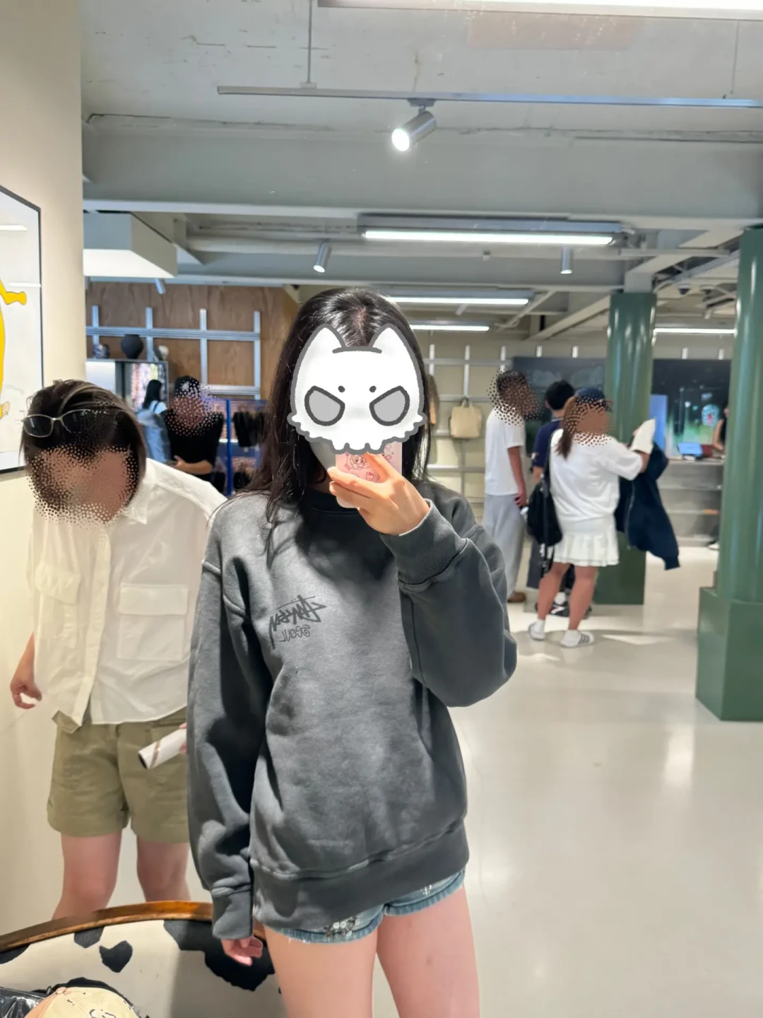 小票变了、领标换了、得物入的也要去求鉴定:Stüssy 爆卖的另一面是真假焦虑