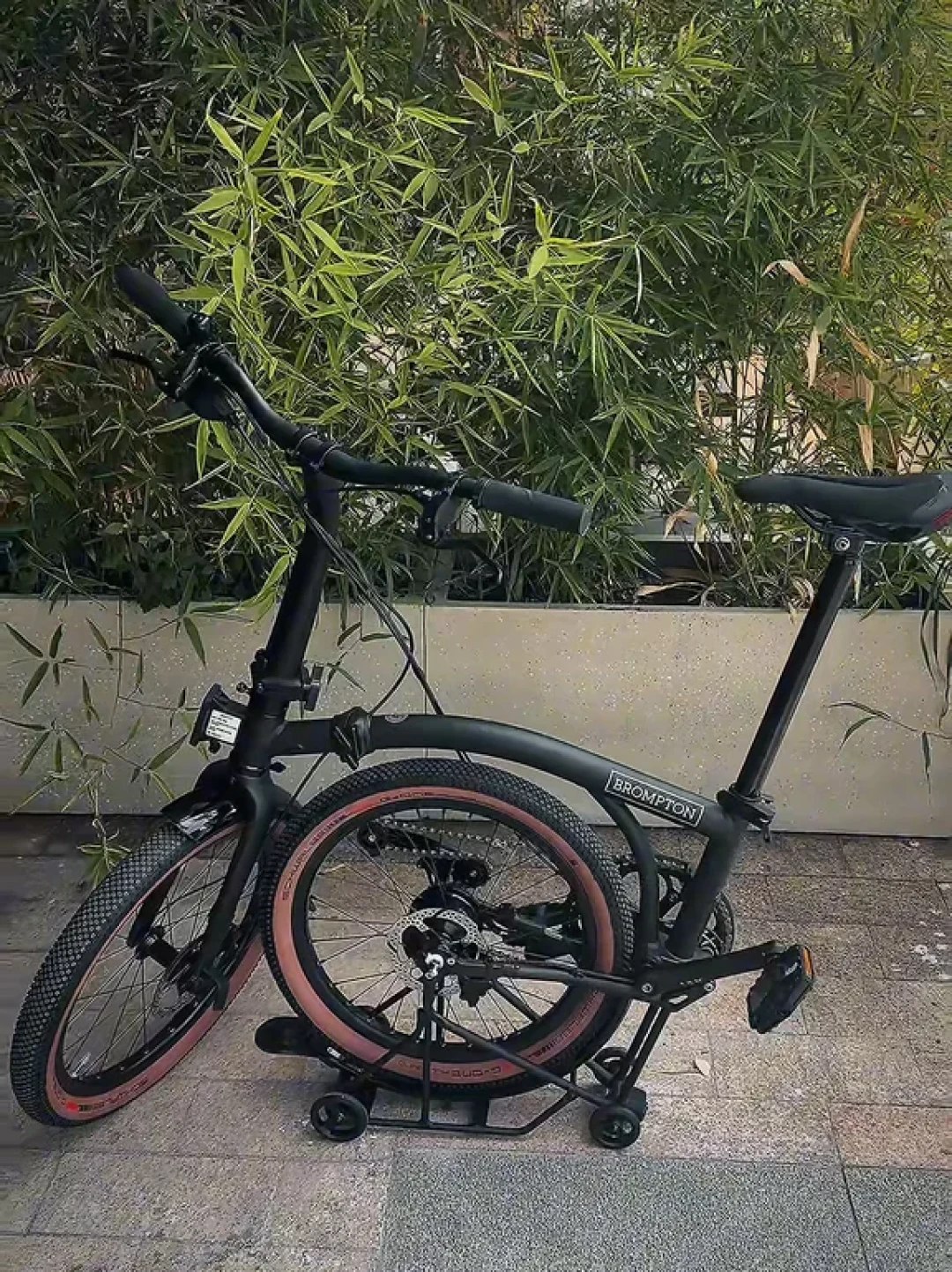 买过小布大G的人都在喊重？翻完40多条G-Line车主帖，我把整车、满改、换T这三笔账一起算清了