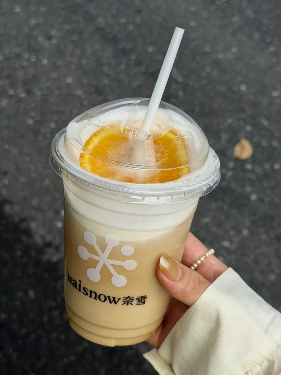 喝怕了失眠的人,我替你算了一整天的'咖啡因账':每杯多少毫克、最晚几点喝、3个标注盲区