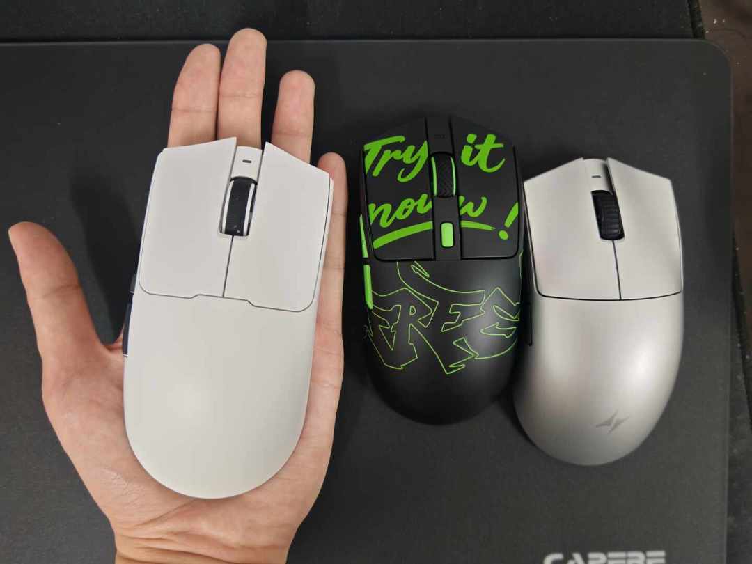 AE6V2的推广刷屏全在喊“汗手”:翻完1700条评论和3篇实拍对比,这个肤感涂层能解决的事比你想的少