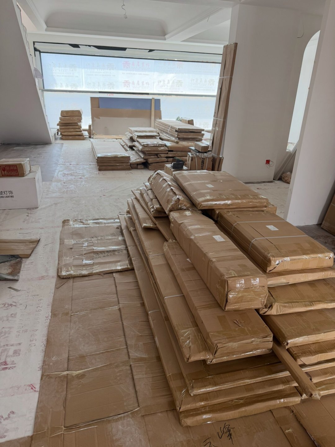 延期8个月、赔偿封顶2%:翻完15篇全屋定制延期和维权帖,我把金九银十下单要锁死的3个日期和4条条款整理出来了