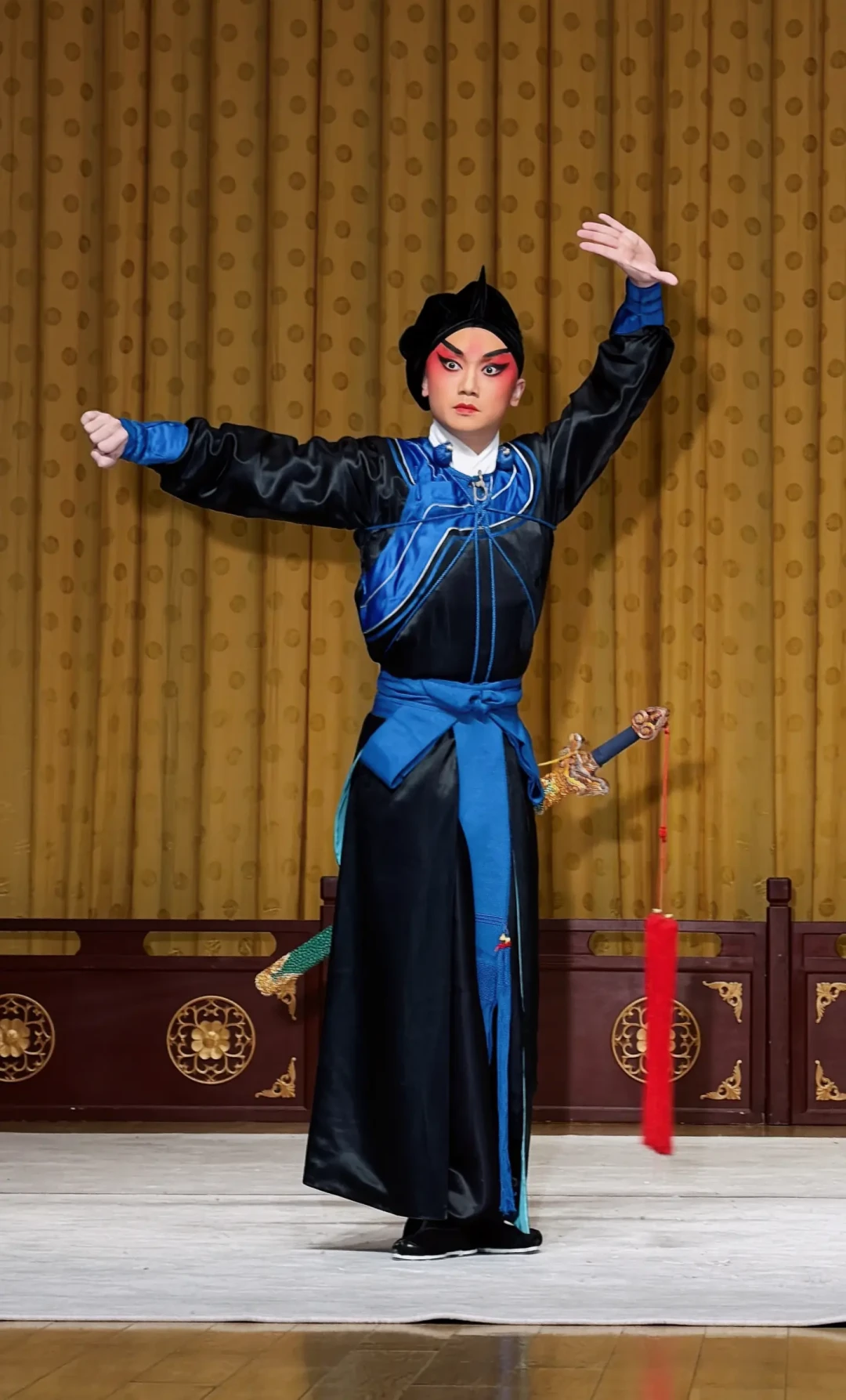 争林冲休书的两拨人都漏看了原著第二十回:这份休书根本没执行过