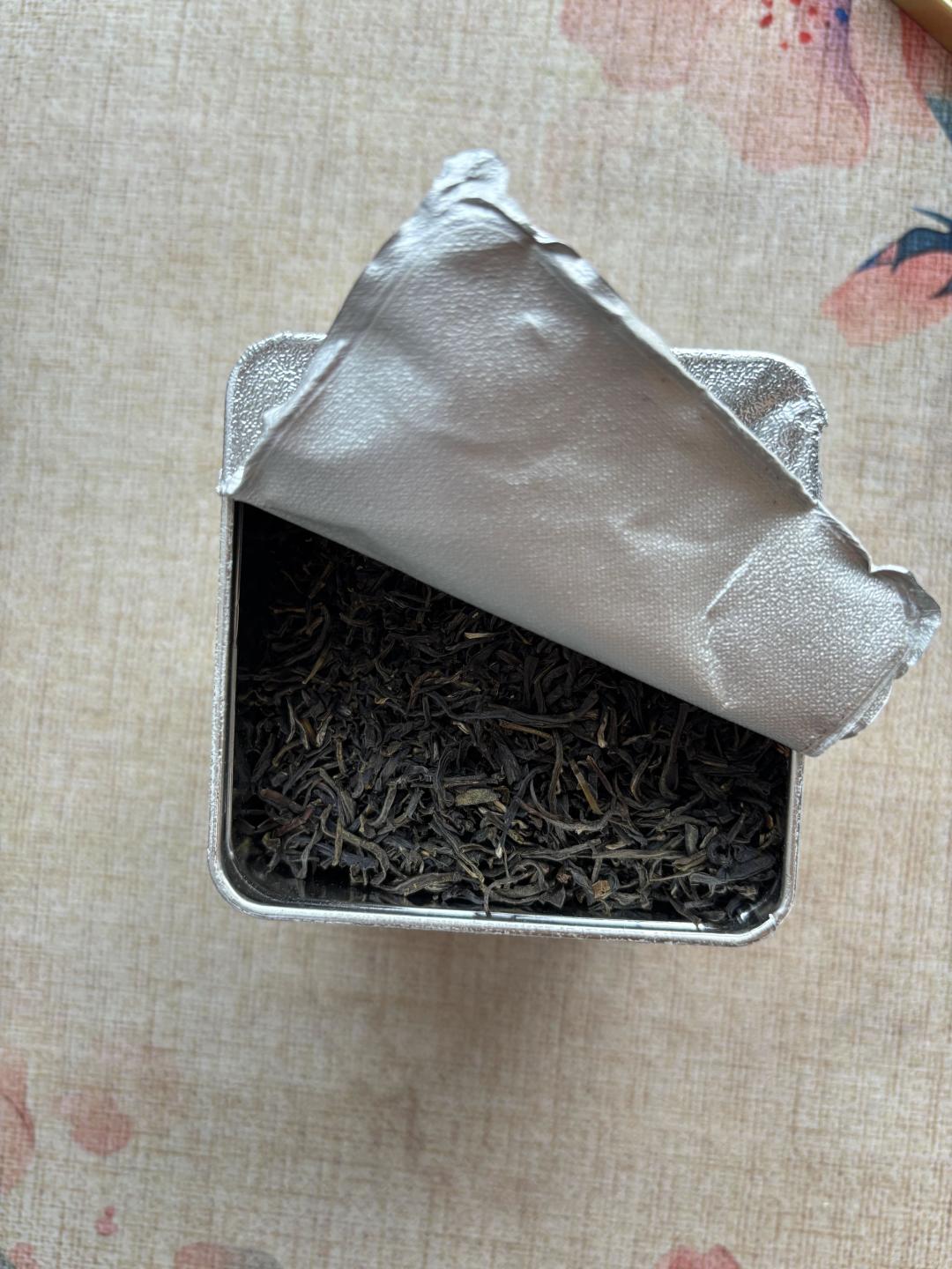 一颗小青柑9块、一杯茉莉花茶4毛:我把全网的中茶口粮茶测评翻完了,哪些能闭眼买,哪些不能