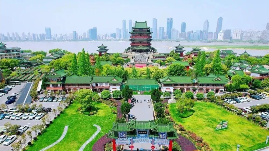 江西5000万文旅消费券全国开领,滕王阁门票半价25元:三轮发放、三个坑、背序免票和半价票怎么选,都替你算好了