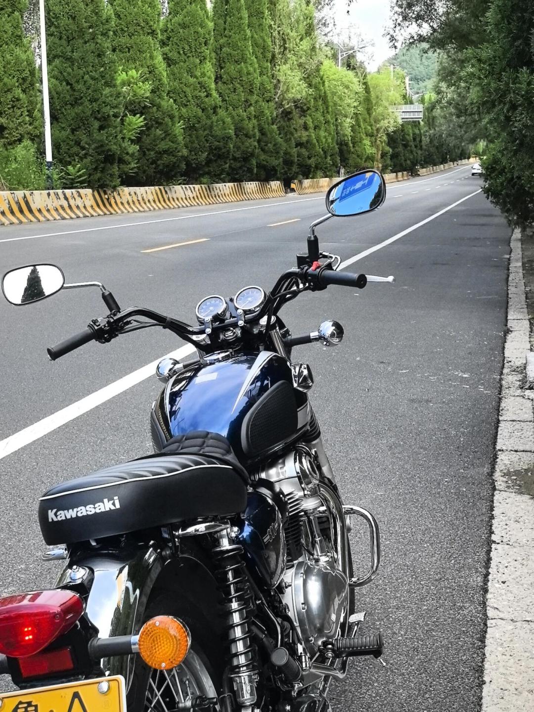 2999美元的川崎W175 LTD 60周年版海外上市:会引进吗?我的判断是别等