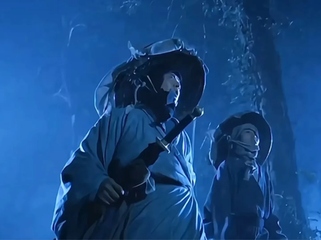 “林平之的爸妈真的很爱他”刷屏全网:25年后重看01版,才发现灭门真凶藏在林家那句遗训里