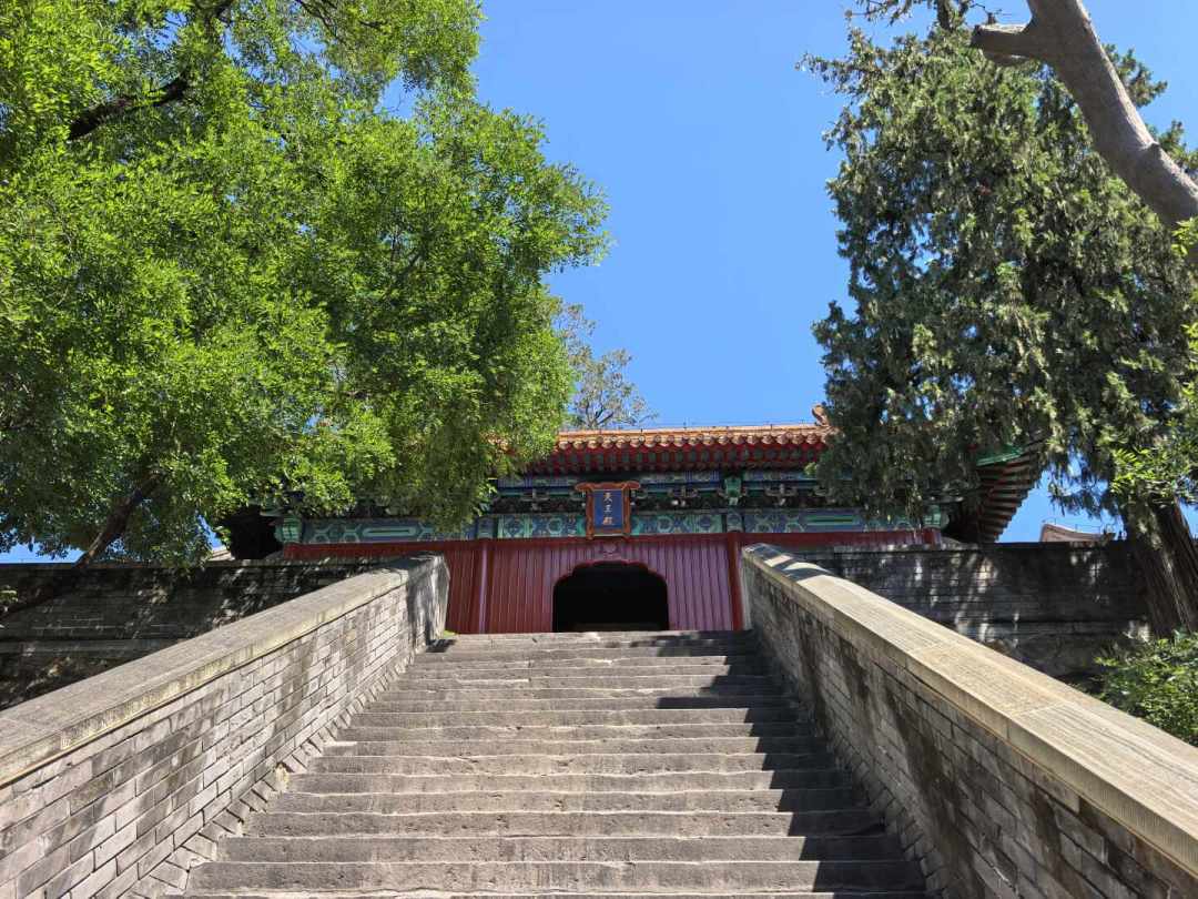 法海寺壁画取消预约半年:100元、25人、20分钟,这张北京