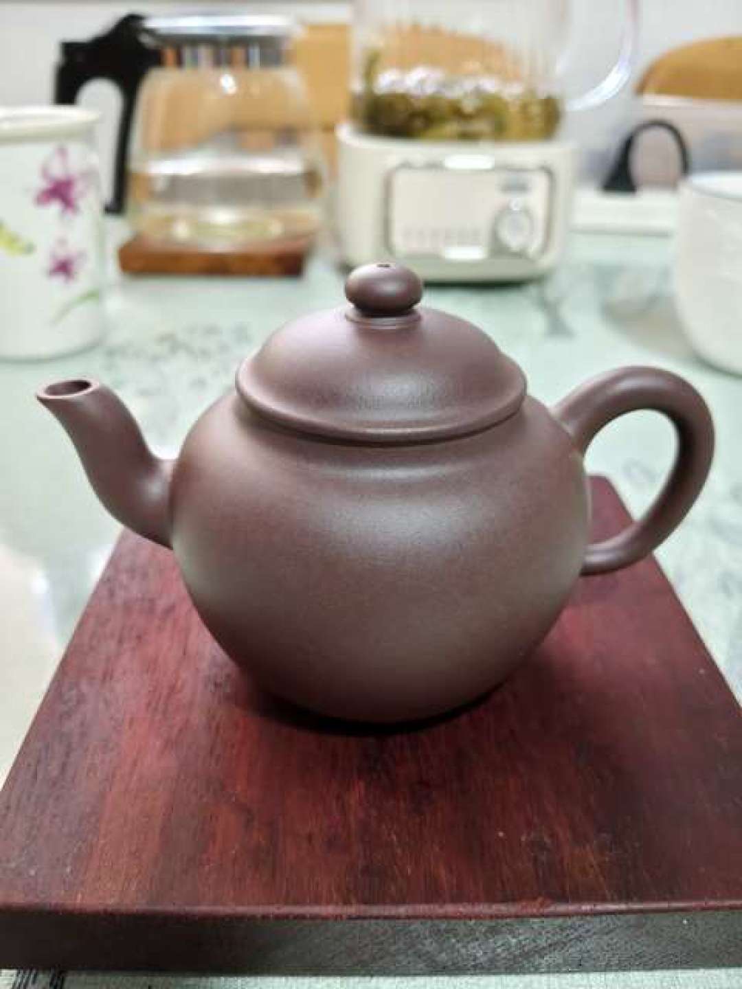 直播间“本山老料”和胖东来无话术壶:把紫砂壶的真实成本算给你看