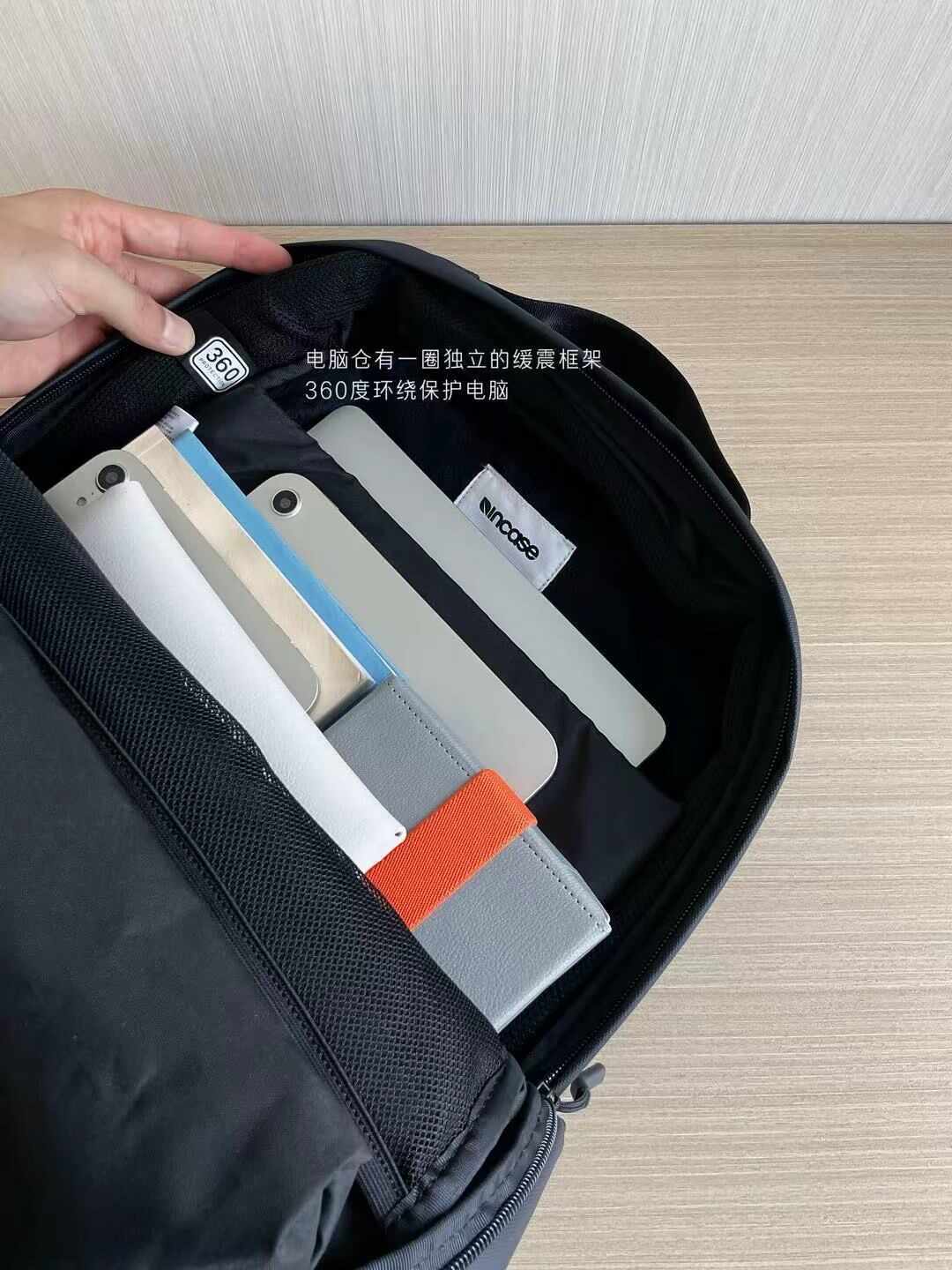 从TUMI换到Incase的使用感：轻是真的，评论区的4个硬伤和五分钟试背清单值得收藏
