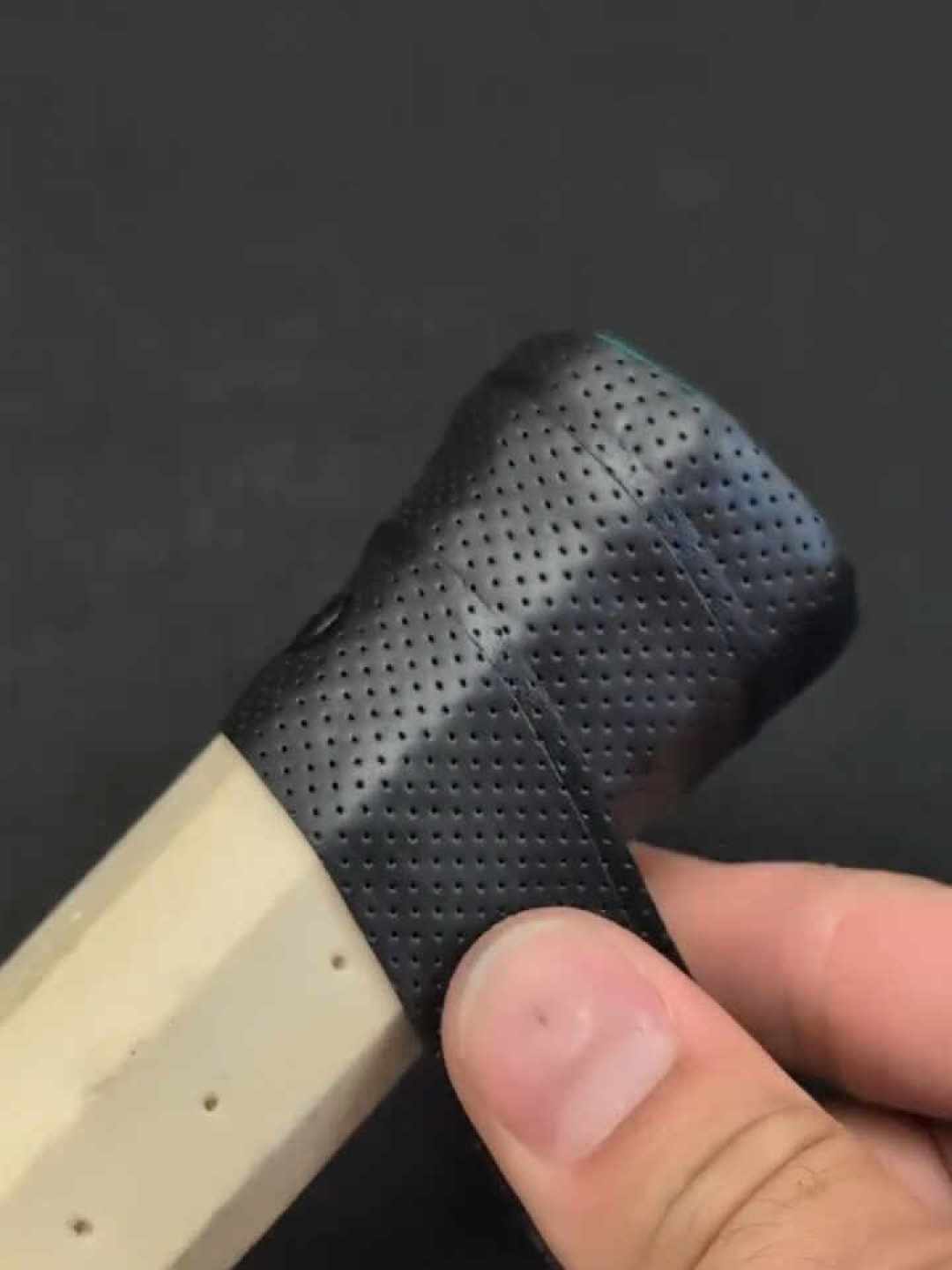 百保力的2号柄为什么粗一圈？拼完全网改柄帖才明白：先别退拍，这层皮能救回大半个柄号