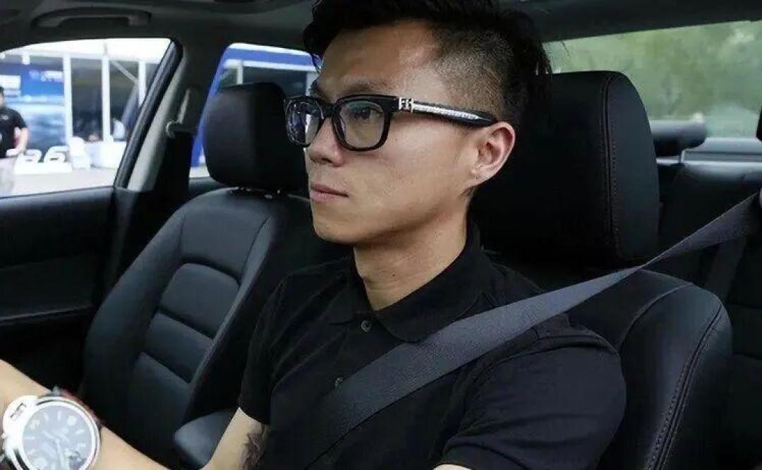 陈震复出70天:访谈里说
