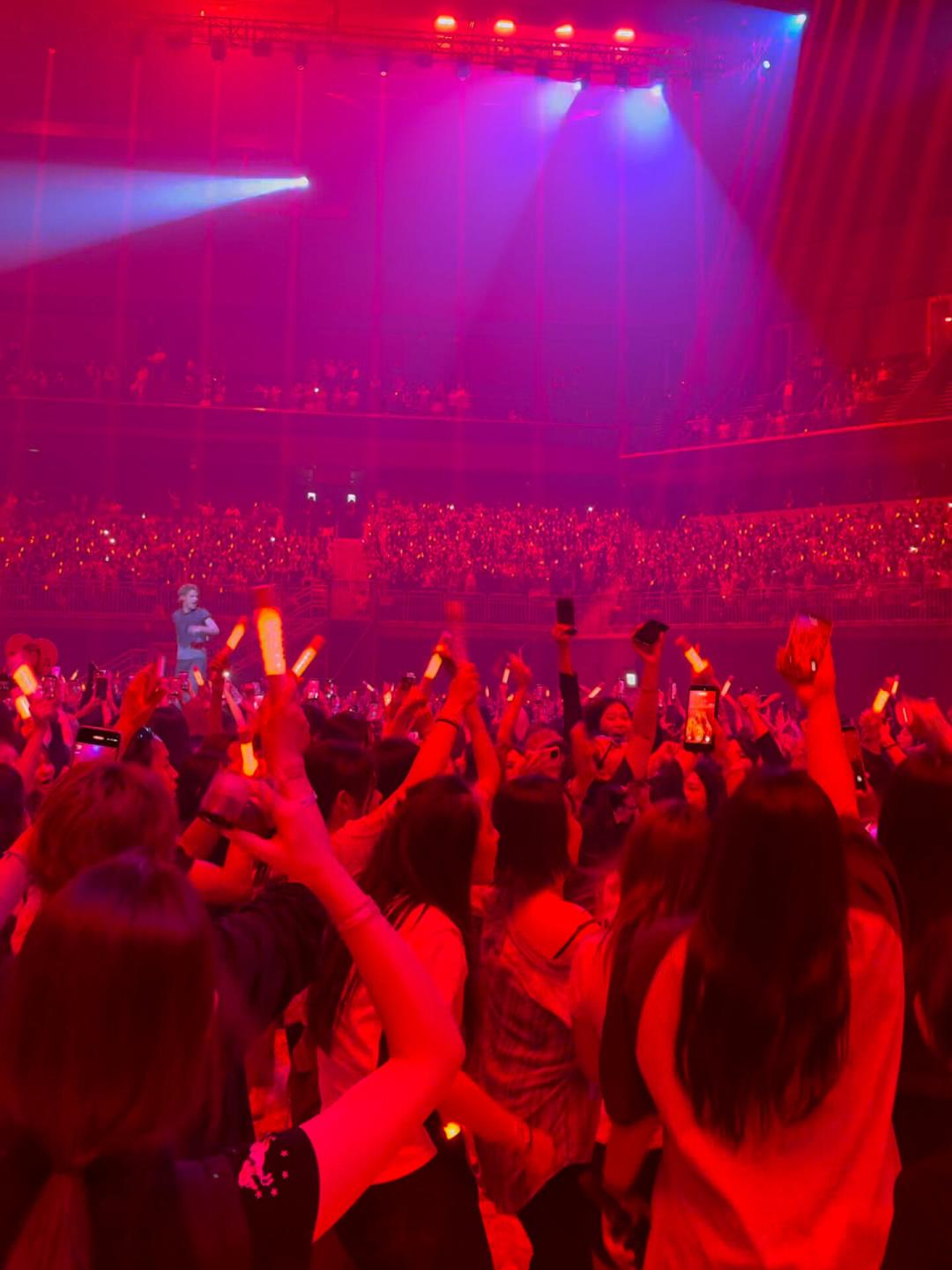 裁缝铺道歉了也没退成票：livehouse 票的三条出路，哪条真能走通