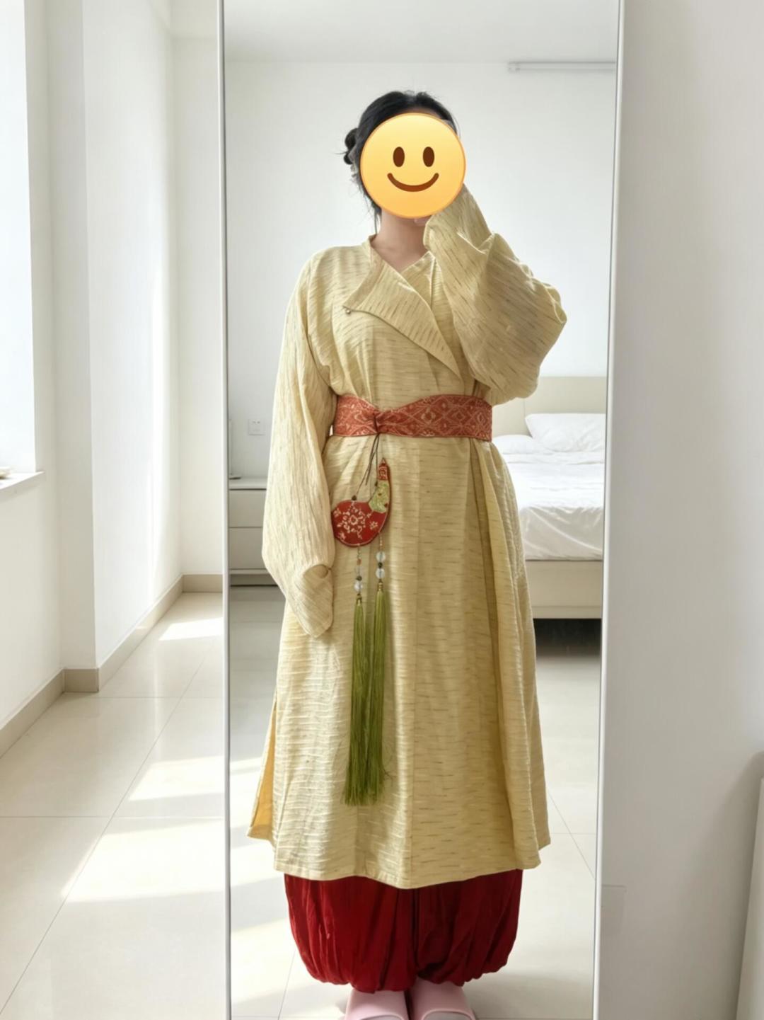 男生第一件汉服怎么买?拆开重回汉唐6款男装:通勤、出游、礼仪三档怎么选,3个坑和预算都说清了