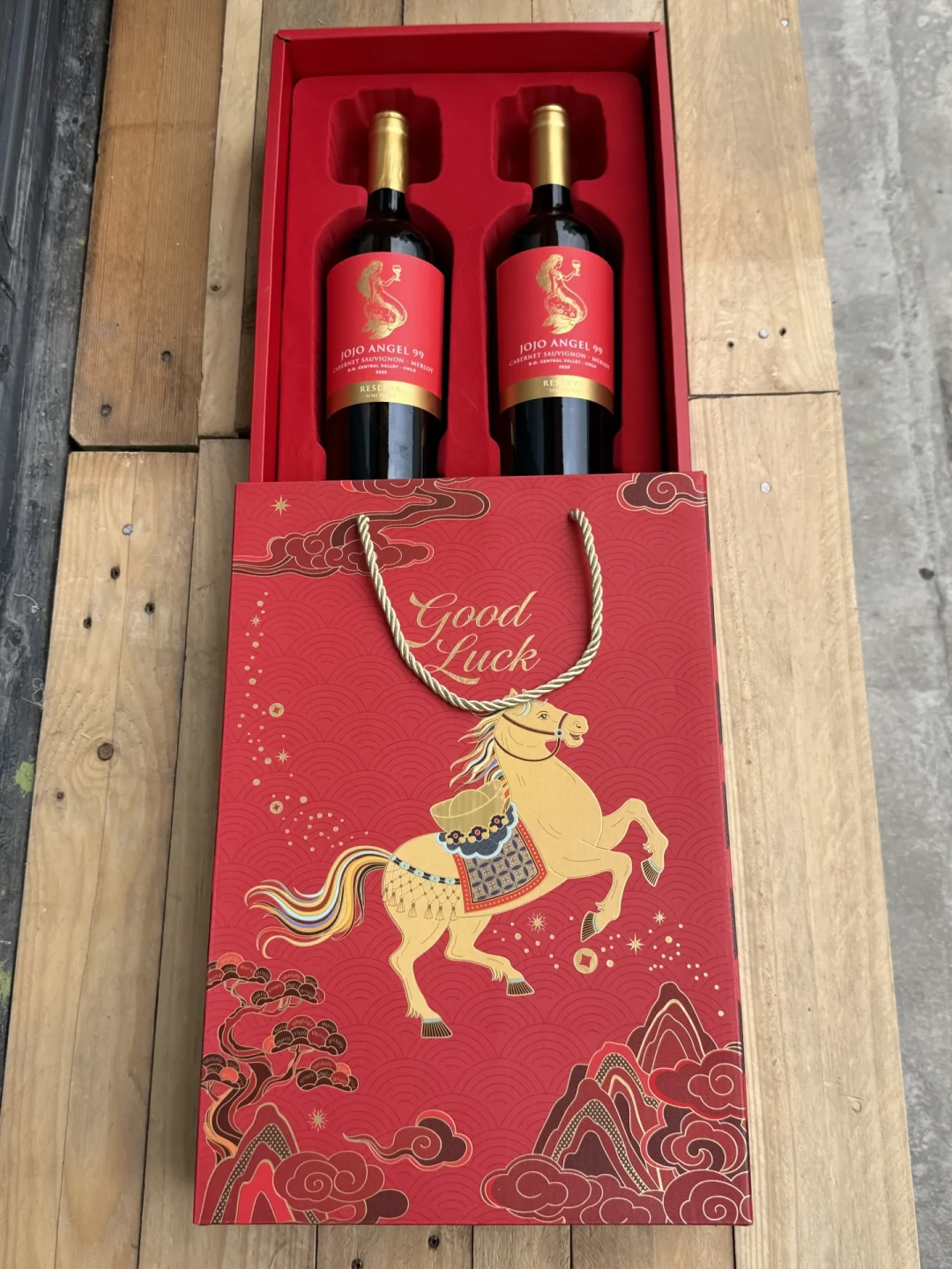 醉鹅娘走私案今天开庭:走私红酒不是假酒,但中秋前别急着捡漏