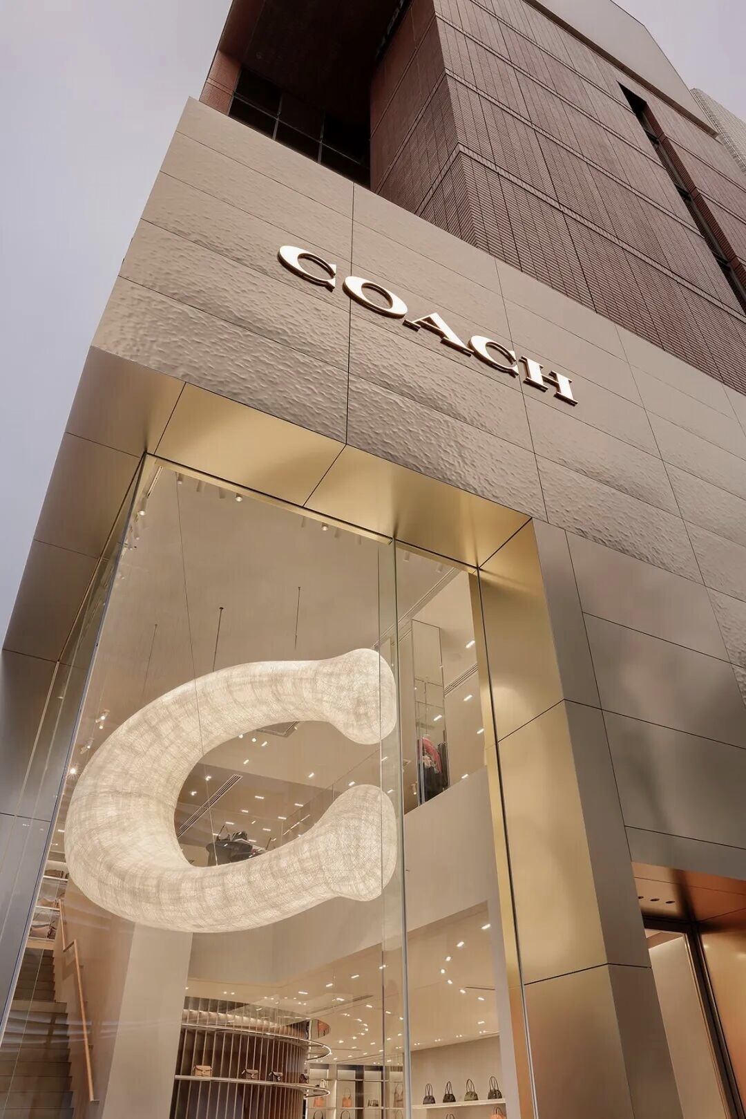 Coach门店外立面