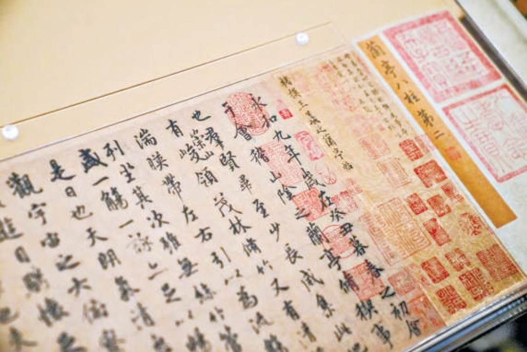 国庆能拼休13天、故宫24件国宝书画30年首展:你转发的“古人一年休百天”排行体,多半讲错了