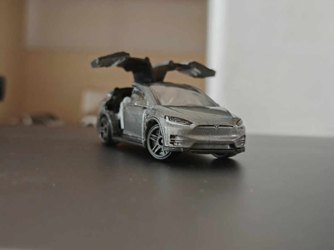 TLV Model X限量4008台被炒到500+,先别急着喂黄牛:同款鸥翼门可动,火柴盒十年前就做过