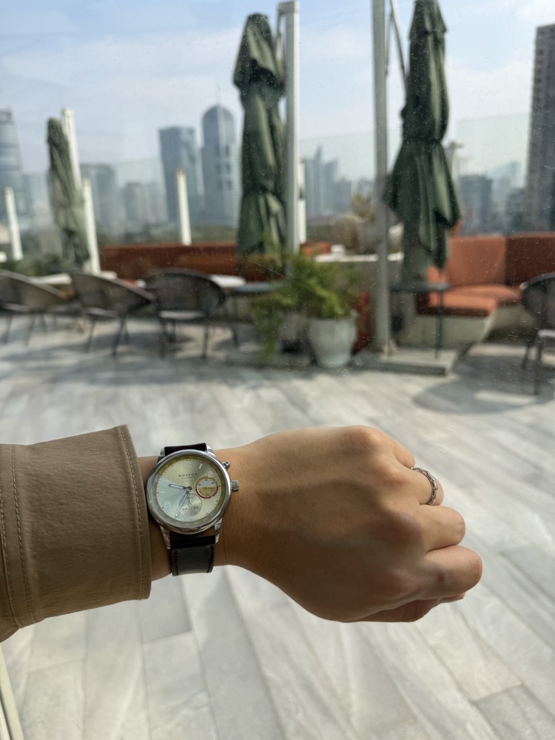NOMOS把五大交易所刻进了世界时的城市圈:盘完