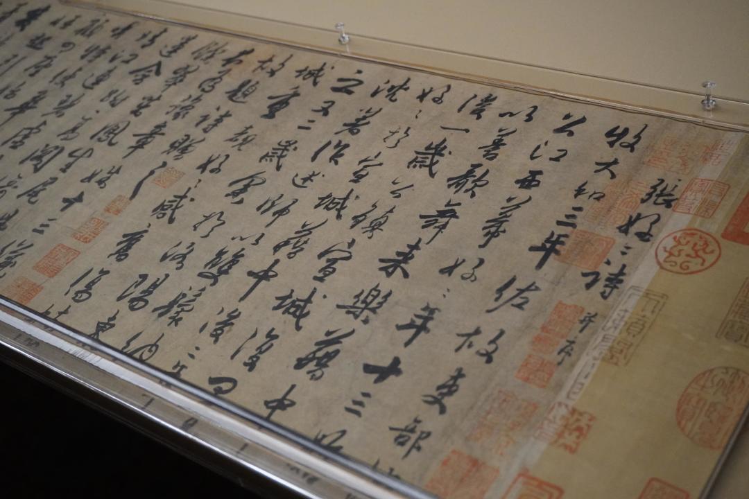 故宫“典则”开展首日实测:11点半到,拿的是下午2点的号码牌——没约上的,今晚8点是下一波