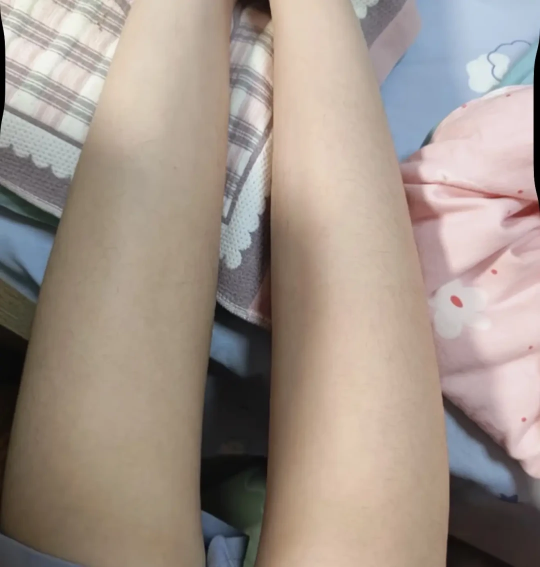 你刷到的“海尔脱毛仪真有用”,好几位带的是同一个广审号:翻完30多篇打卡帖和评论区,付这几百块前先看4件事