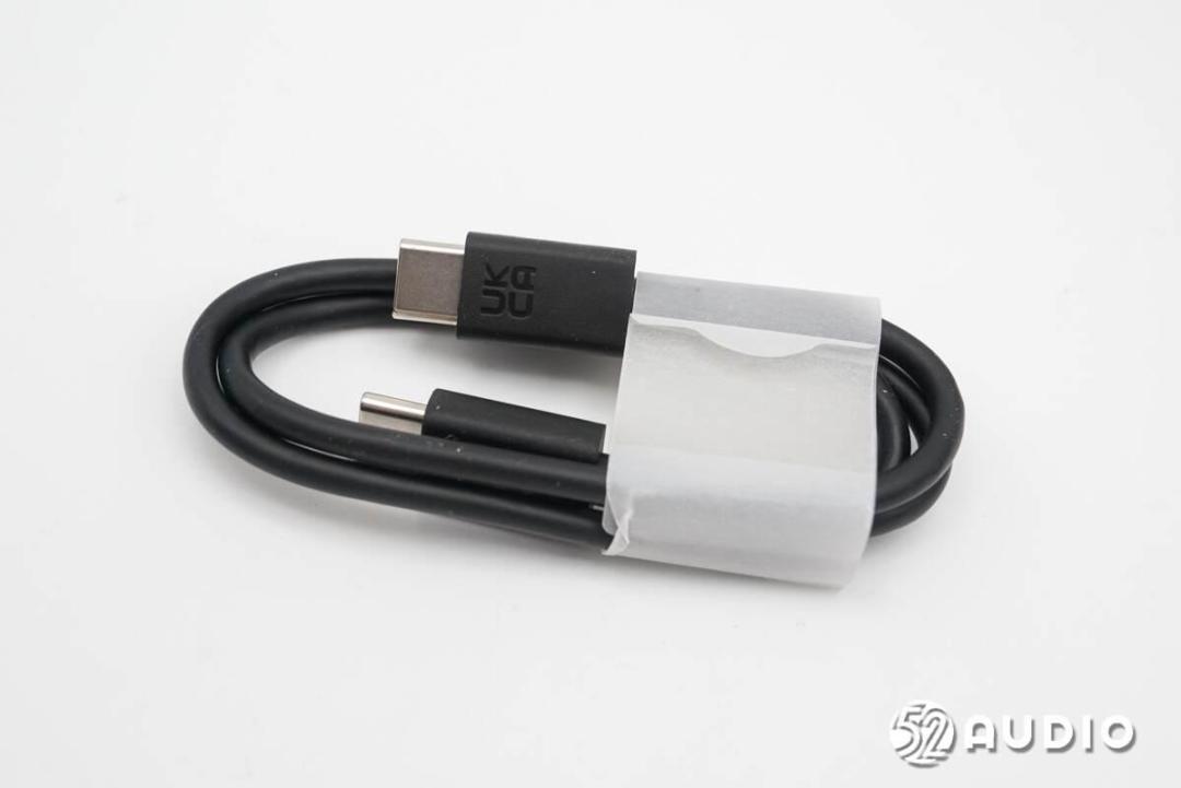 耳机和充电盒都能换电池:森海塞尔MTW5的可换电,不只是欧盟逼出来的