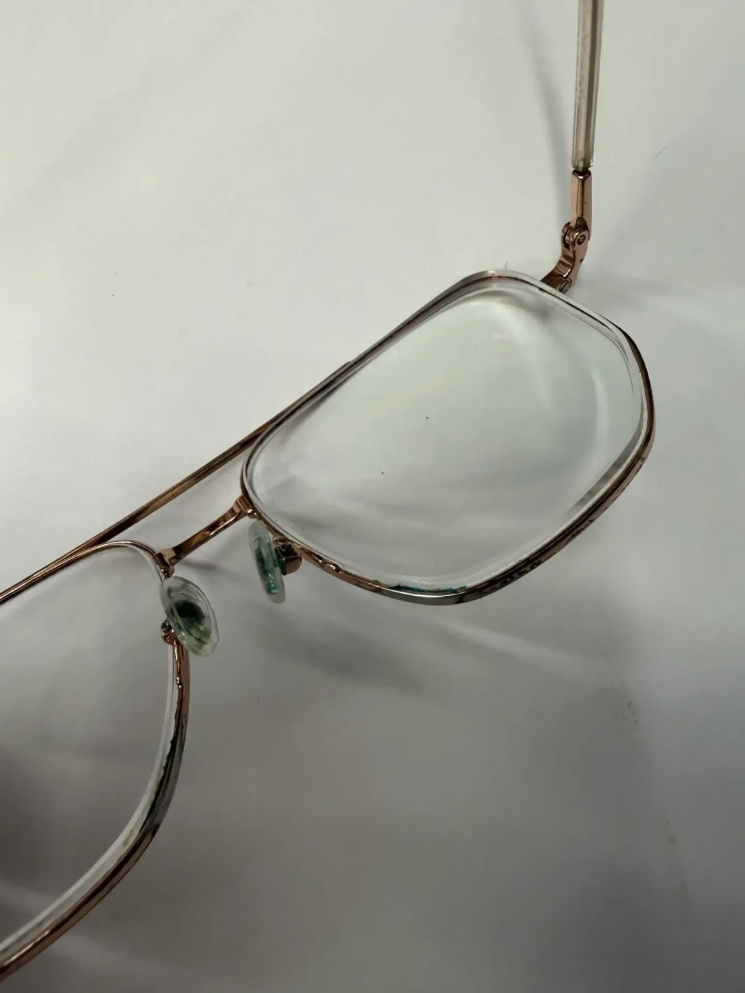 山姆配暴龙眼镜799到底是捡漏?开学季前我翻了全国多城市的30多条实帖,套餐含什么、验光什么水平、售后找谁,一次说清