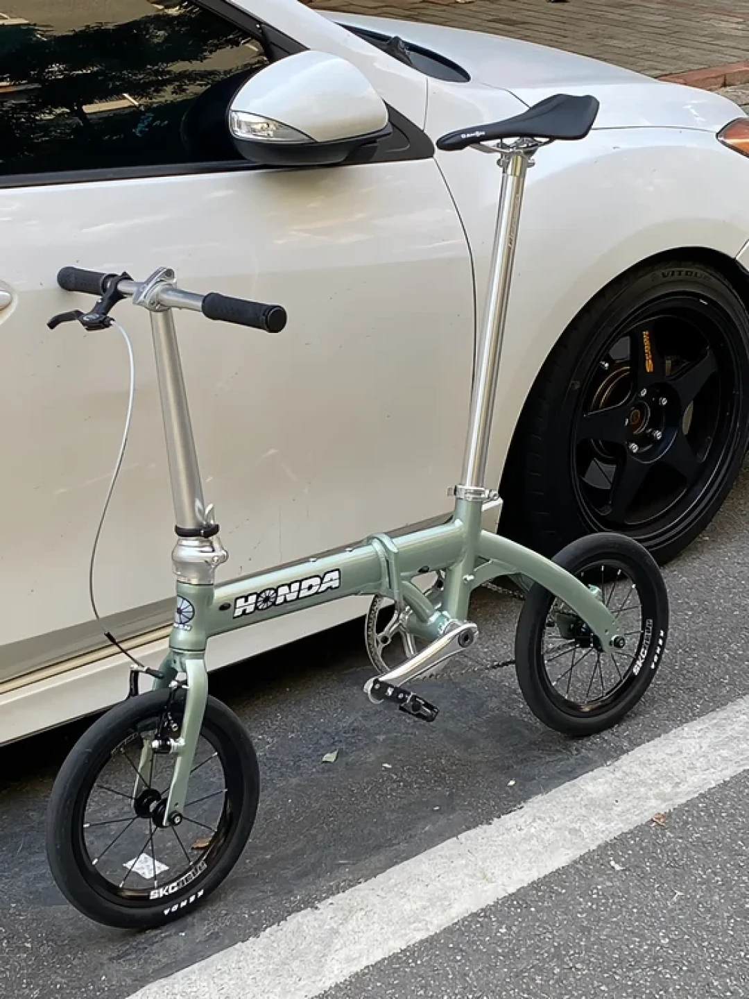 折叠车提速别先换轮组:翻完极速60作业和16→22穷改实测,我把齿比算术、3条钱路和1条红线理出来了
