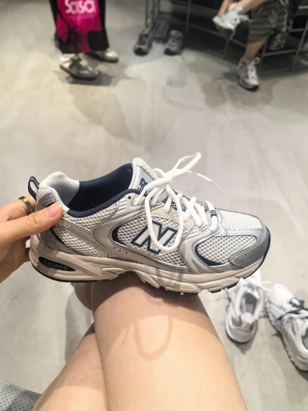 NB530跌到159元:拼团、奥莱、港店哪个更靠谱?翻完避雷帖说清楚