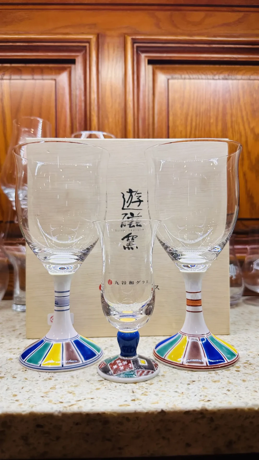 喝大吟酿倒进小瓷杯就是浪费?我把全网清酒杯之争理清了,六种杯型配四类酒
