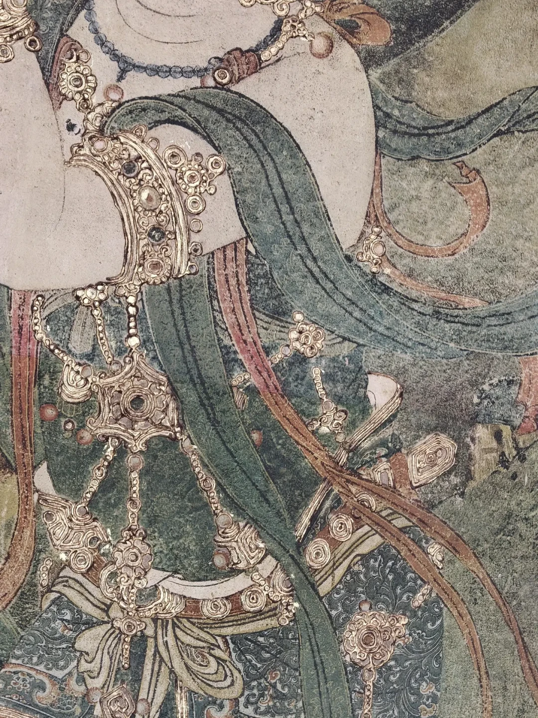 全网都在临摹法海寺水月观音:真迹拍不到,你手里的底稿可能是业余选手PS抠的线