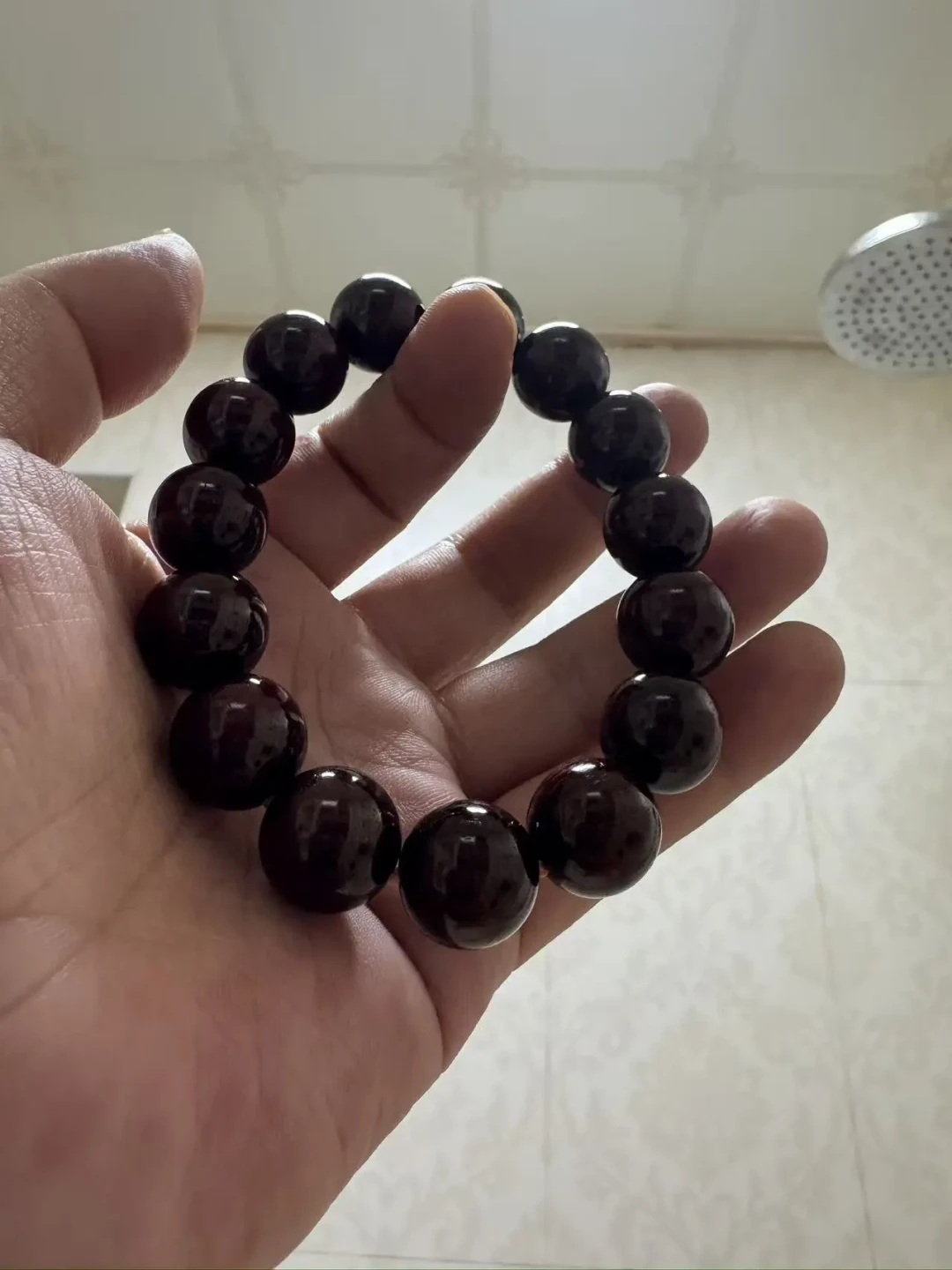 到手密封七天还是裂了?木手串干裂季来之前,先把这份“服水土”流程看完