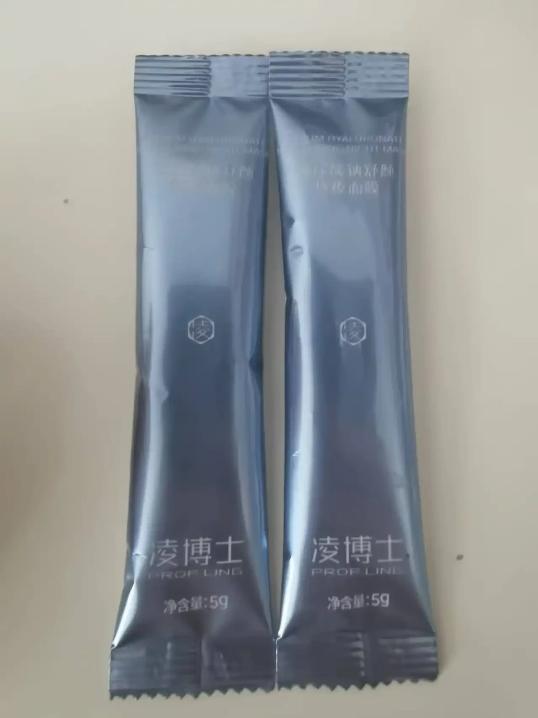 凌博士卖的不只是水乳了:跨平台反馈比对完,照着肤质挑就行