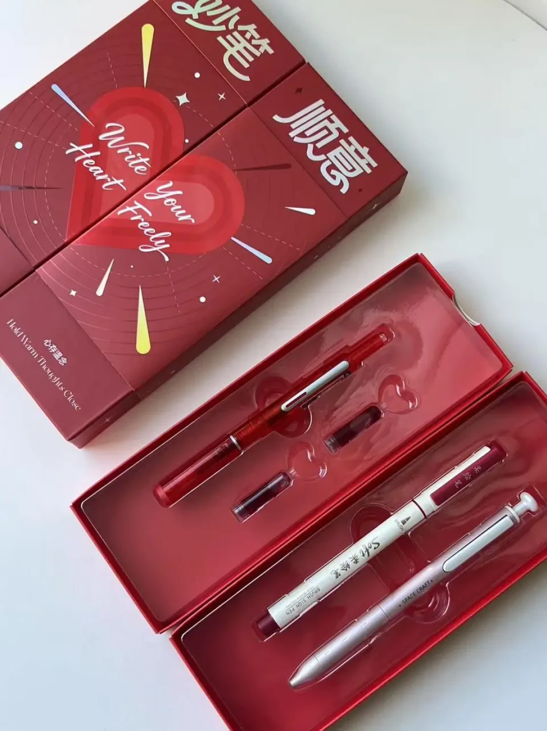 还差9天教师节,钢笔礼盒广告已经开卷:翻完攻略,要避的3个坑和3档预算都在这