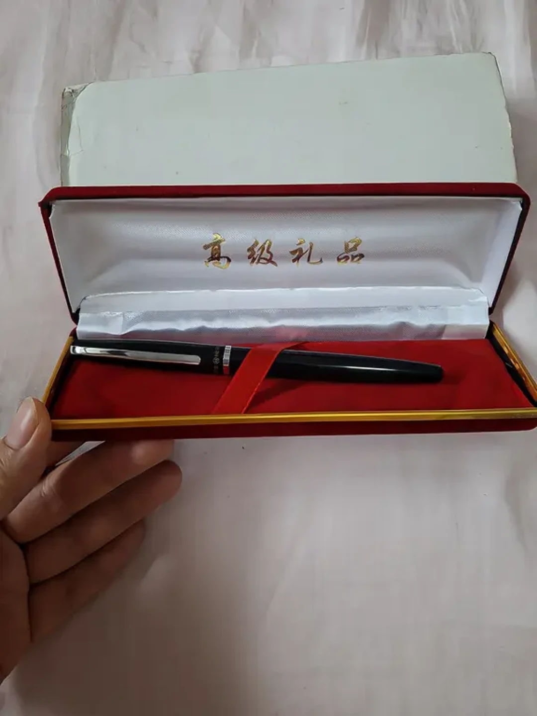 还差9天教师节,钢笔礼盒广告已经开卷:翻完攻略,要避的3个坑和3档预算都在这