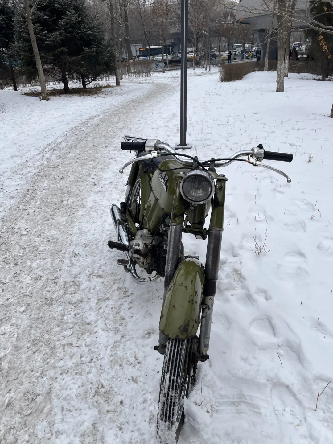 399元被秒走的嘉陵70，和5280元还在售的新车：你的情怀钱该花在哪一台