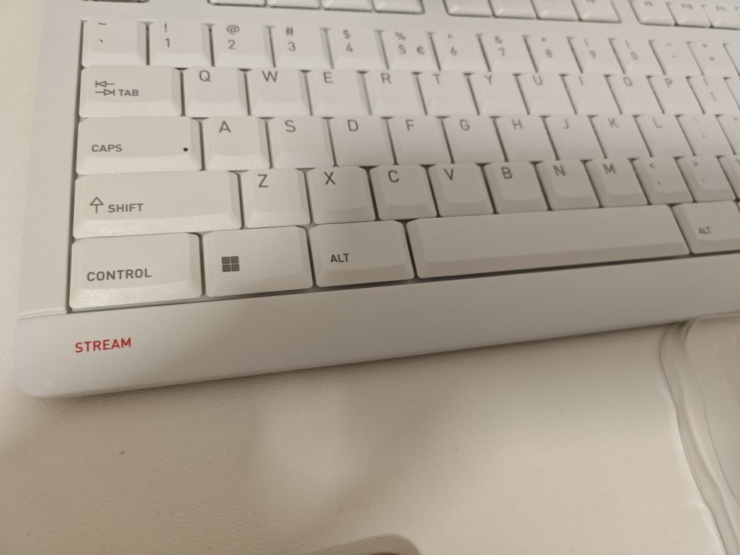 担心樱桃Stream停产,有人一次买了4把:我查完剩余版本的供给,谁该囤谁别囤一文说清